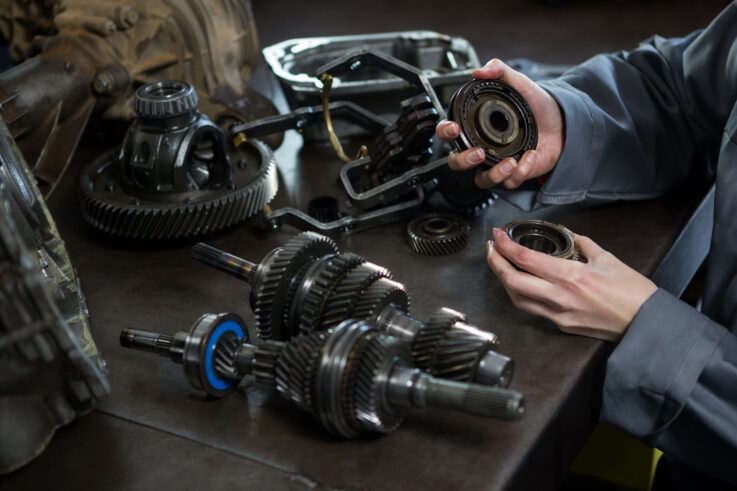 From fluid changes to complete transmission rebuilds, we offer comprehensive transmission services.